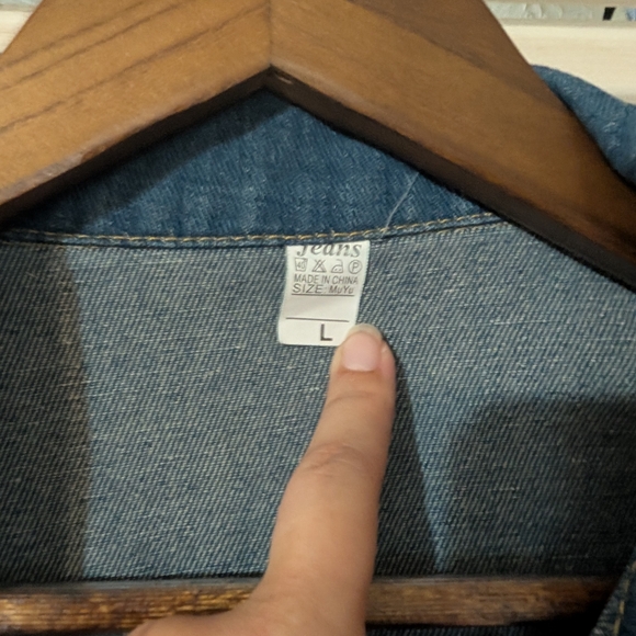 Classic Blue Denim Jean Jacket - Picture 3 of 3